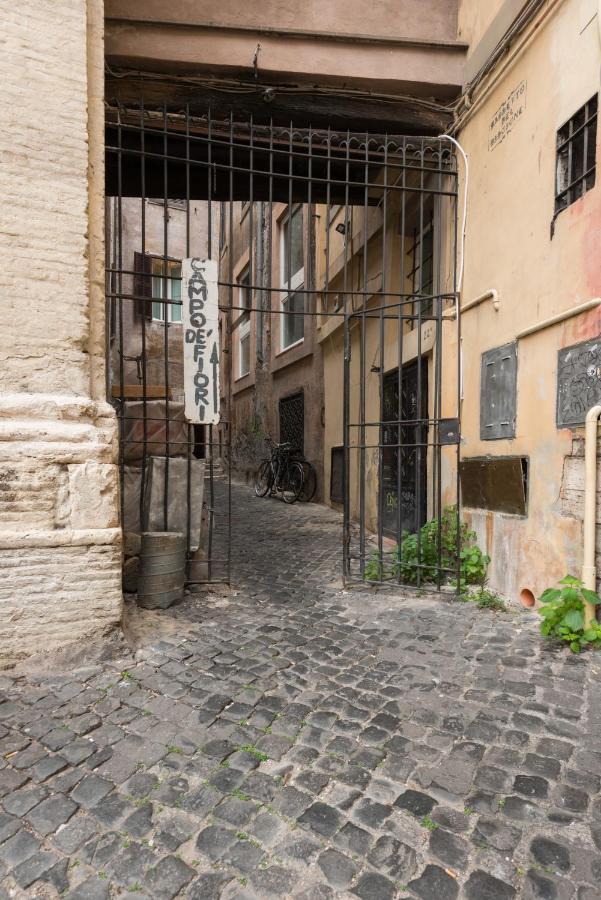 Campo De' Fiori Appartamento Via Di Grotta Pinta Rom Exterior foto
